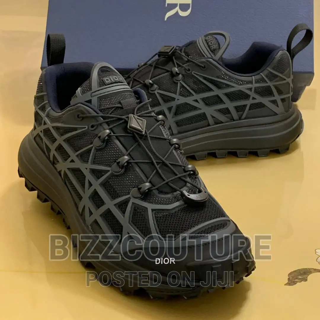 Original DIOR Sneakers Available in Store