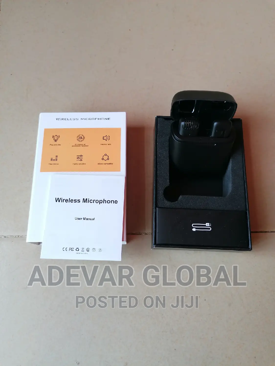 Wireless Android Type C Microphone With Charging Box