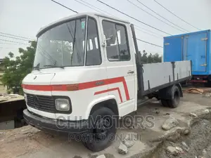 Mercedes Truck 608 White