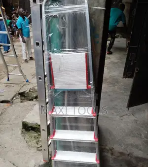 4 Step Aluminium Ladder