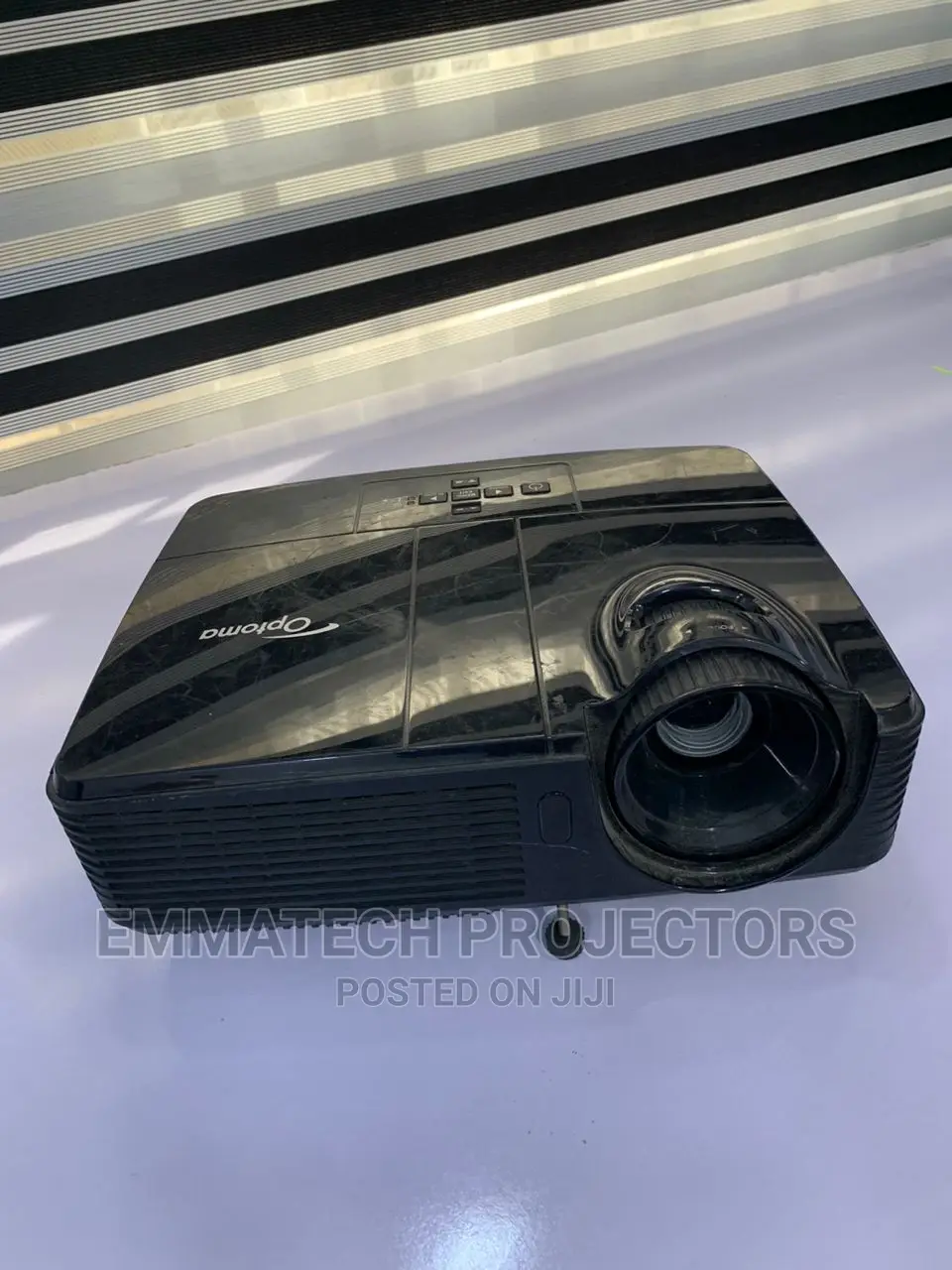 Direct Uk Projectors