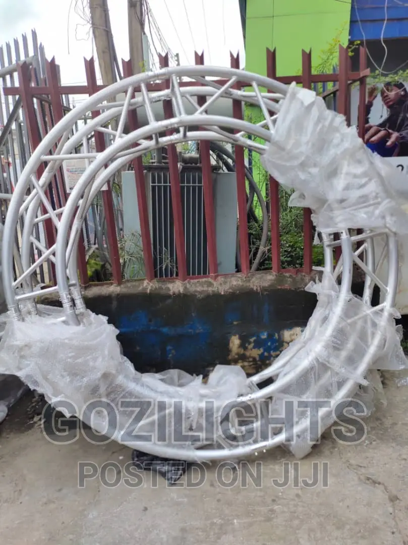 2m Circle Truss