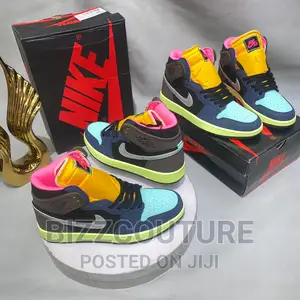 Original NIKE AIR JORDAN 1 HI Tops Available in Store