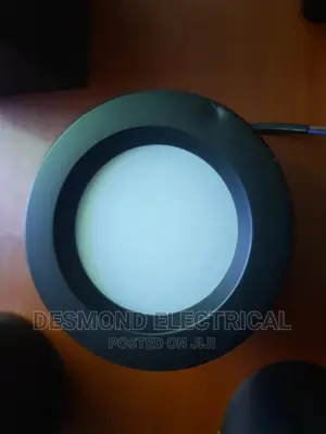 Cantilever Light