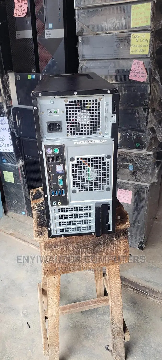 Desktop Computer Dell Precision 5820 8GB Intel Core i7 HDD+SSD 1T