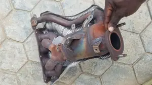 Manifold Catalyst Rav4 2020
