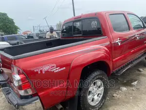 Toyota Tacoma Double Cab V6 Automatic 2010 Red