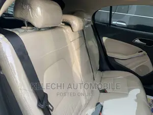 Mercedes-Benz GLA 250 2015 Black