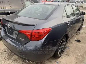 Toyota Corolla 2017 Gray