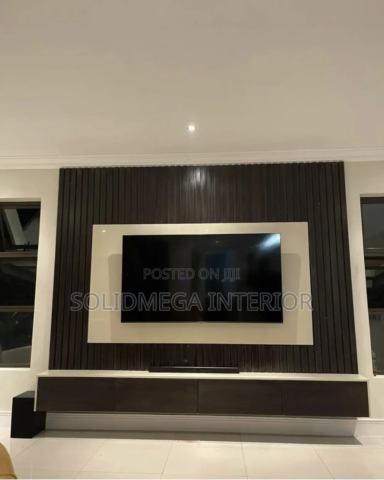 Solid Interior 8ftby9ft Tv Stand