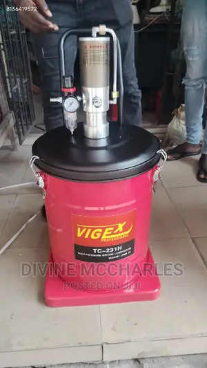Pneumatic Grease Bucket