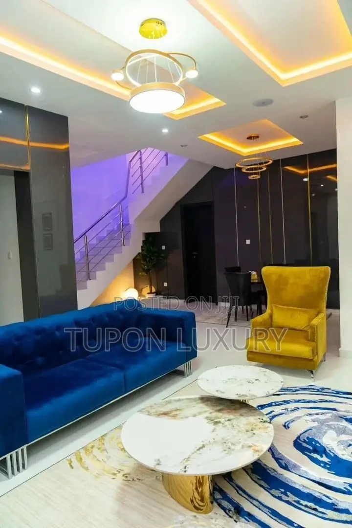 4 Bedroom Duplex With Snooker