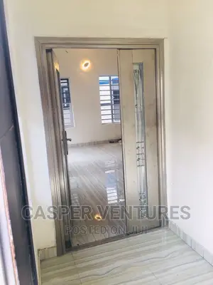 Mini Flat in Osapa Estate for rent
