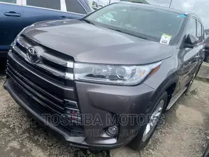 Toyota Highlander 2015 Gray