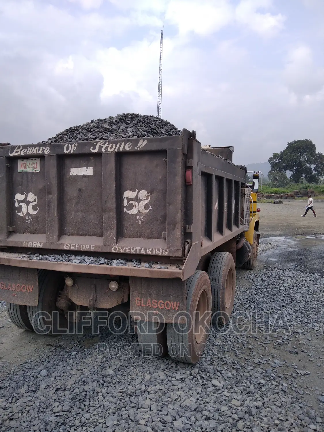 Chippings Iron Stone