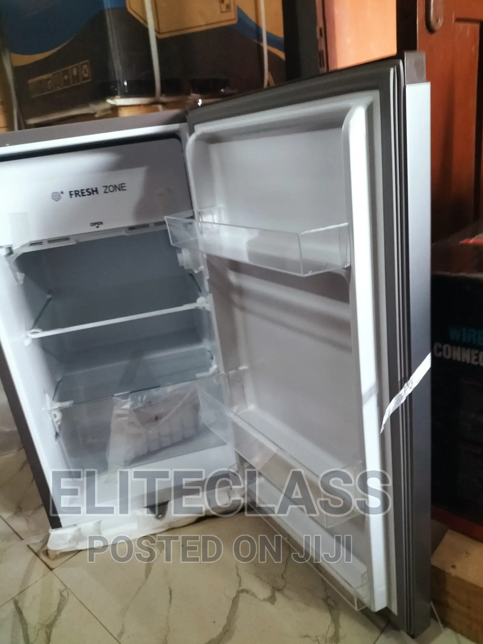Fast Freezing Hisense 121 Litres Refrigerator (REF121DR)