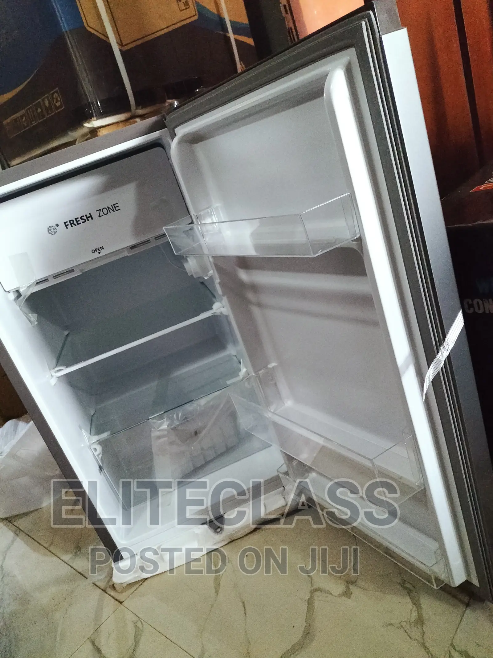 The Newhisense 121 Litres Refrigerator (REF121DR)