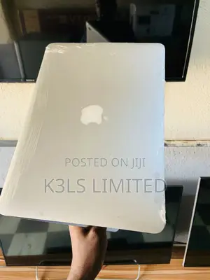 Laptop Apple MacBook Pro 2015 8GB Intel Core I5 SSD 500GB