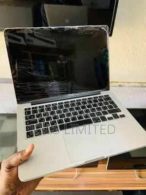 Laptop Apple MacBook Pro 2015 8GB Intel Core I5 SSD 500GB