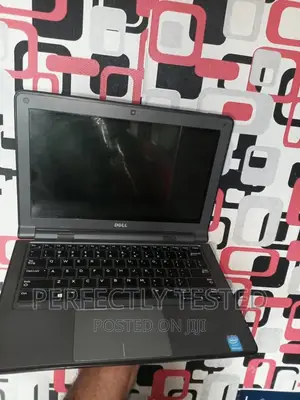 Laptop Dell Latitude 3350 4GB Intel Celeron SSD 128GB