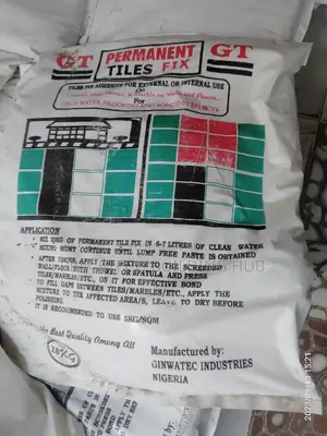Low Quality Tiles Adhesive