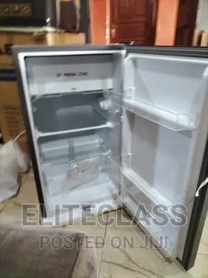 Nuber One Hisense 121 Litres Refrigerator (REF121DR)