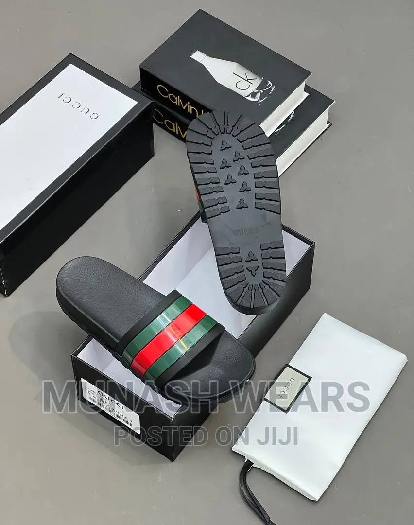 Men Slide COLLECTION’S