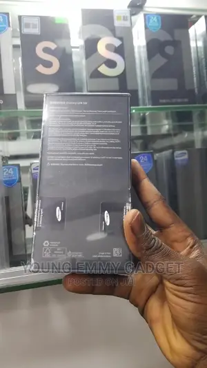 New Samsung Galaxy S20 128 GB Gray