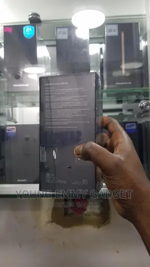Photo - New Samsung Galaxy S20+ 5G 256 GB Gray