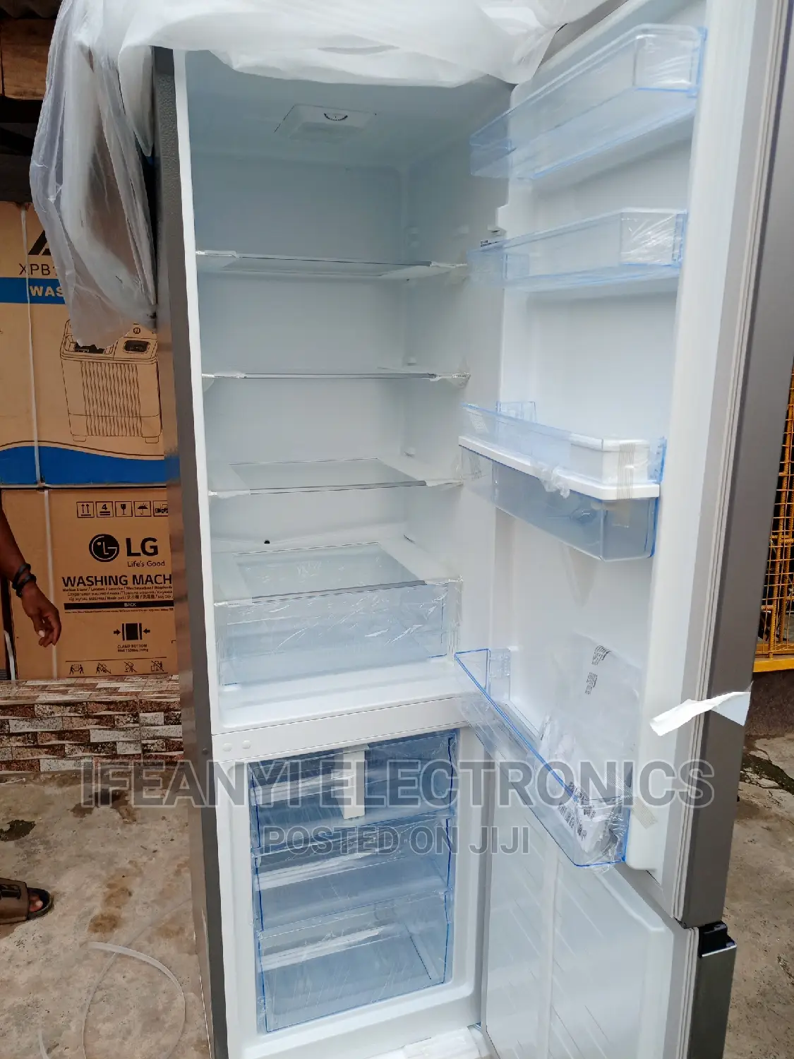 Hisense Fridge Ref 35dcb-Rd