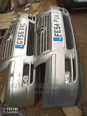 Avensis 2004 Bumper