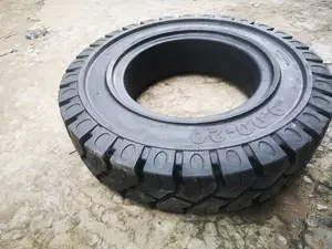 9.00-20 RIDAN Solid Tyre