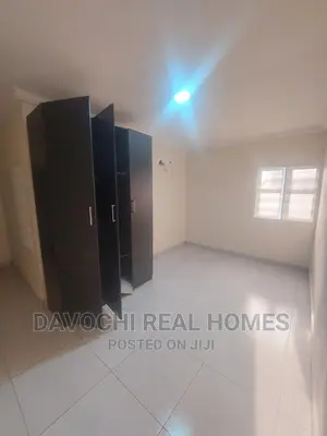 3bdrm Apartment in Orchid Road, Lekki for rent