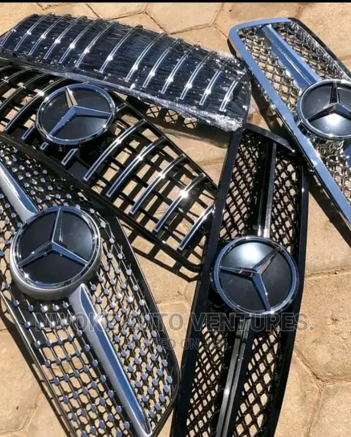 Front Grill for Mercedes Benz C300 2015 to 2023 Model in Mushin