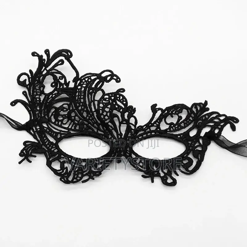 Half Face Halloween Ball Sexy and Fun Makeup Eye Mask