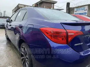 Toyota Corolla 2017 Blue