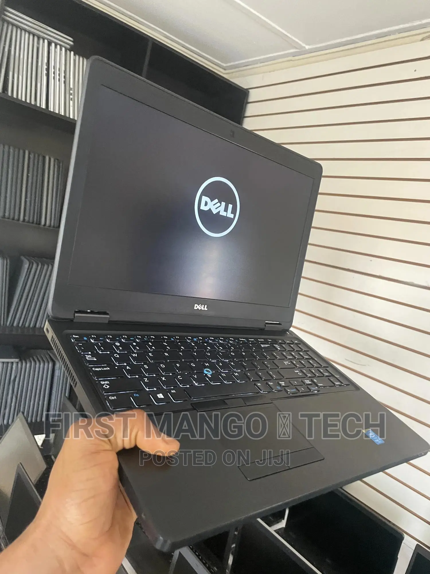 Laptop Dell Latitude E5550 8GB Intel Core I5 SSD 256GB