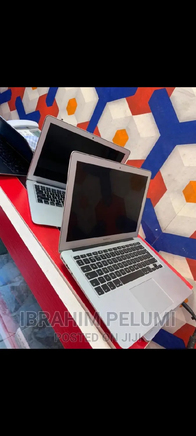 Laptop Apple MacBook Air 2017 8GB Intel Core i5 SSD 256GB