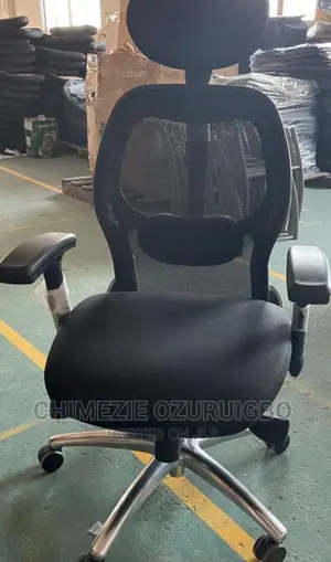 Mesh Swivel Chair With Headrest
