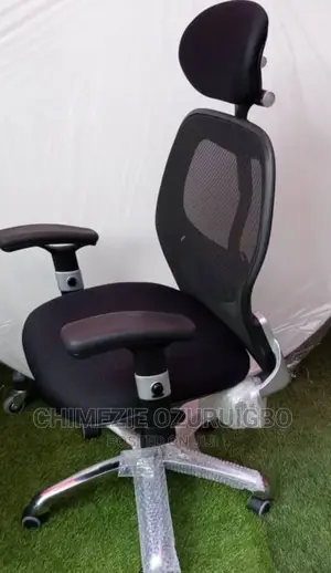 Mesh Swivel Chair With Headrest
