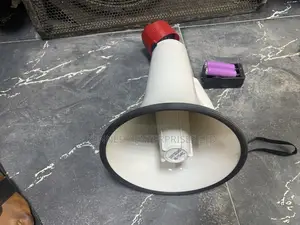 Rechargeable Handle Megaphone Bluetooth/Recording/Charger