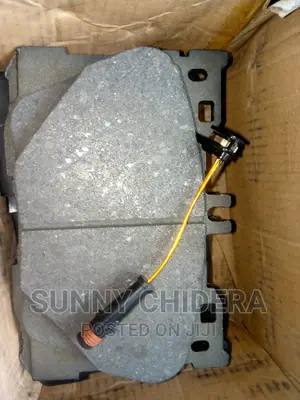 All Kinds of Mercedes Benz Break Pad Available