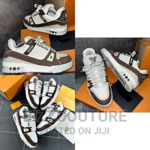 Original LOUIS VUITTON Trainer Calf Available in Store