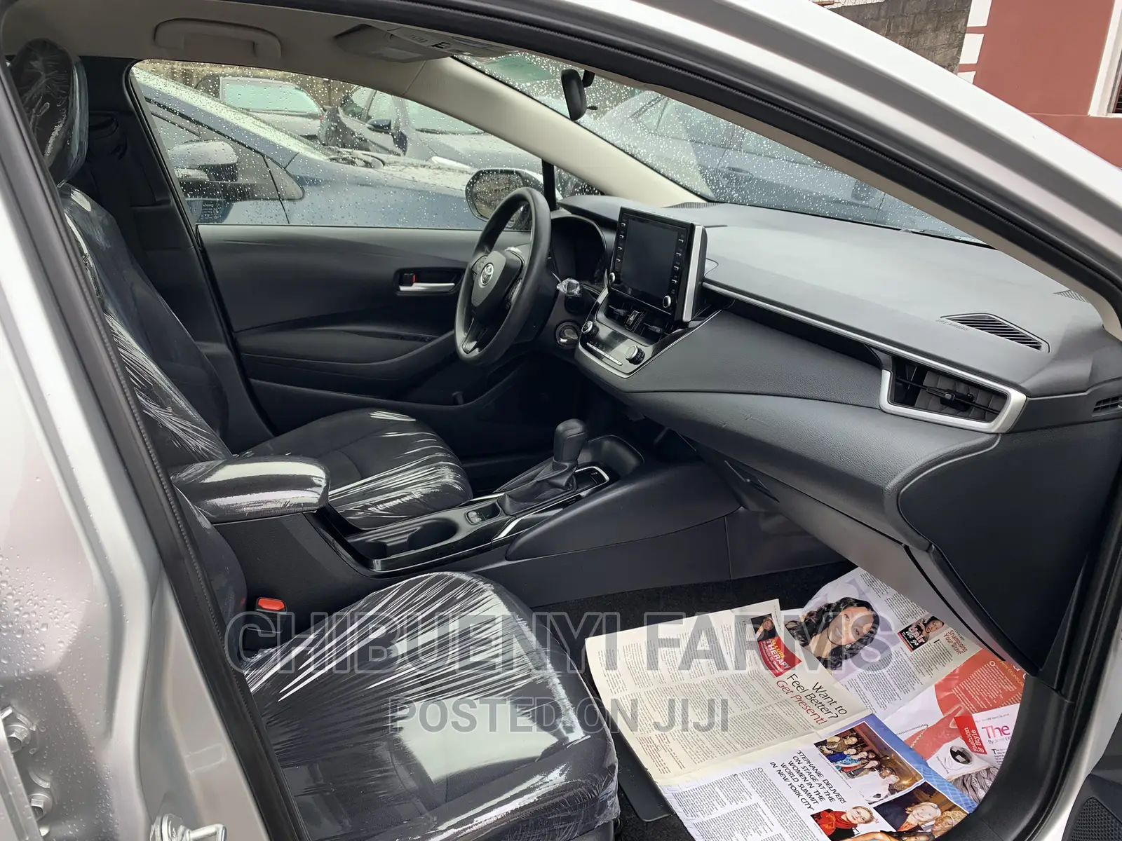 Toyota Corolla LE 2021 Silver