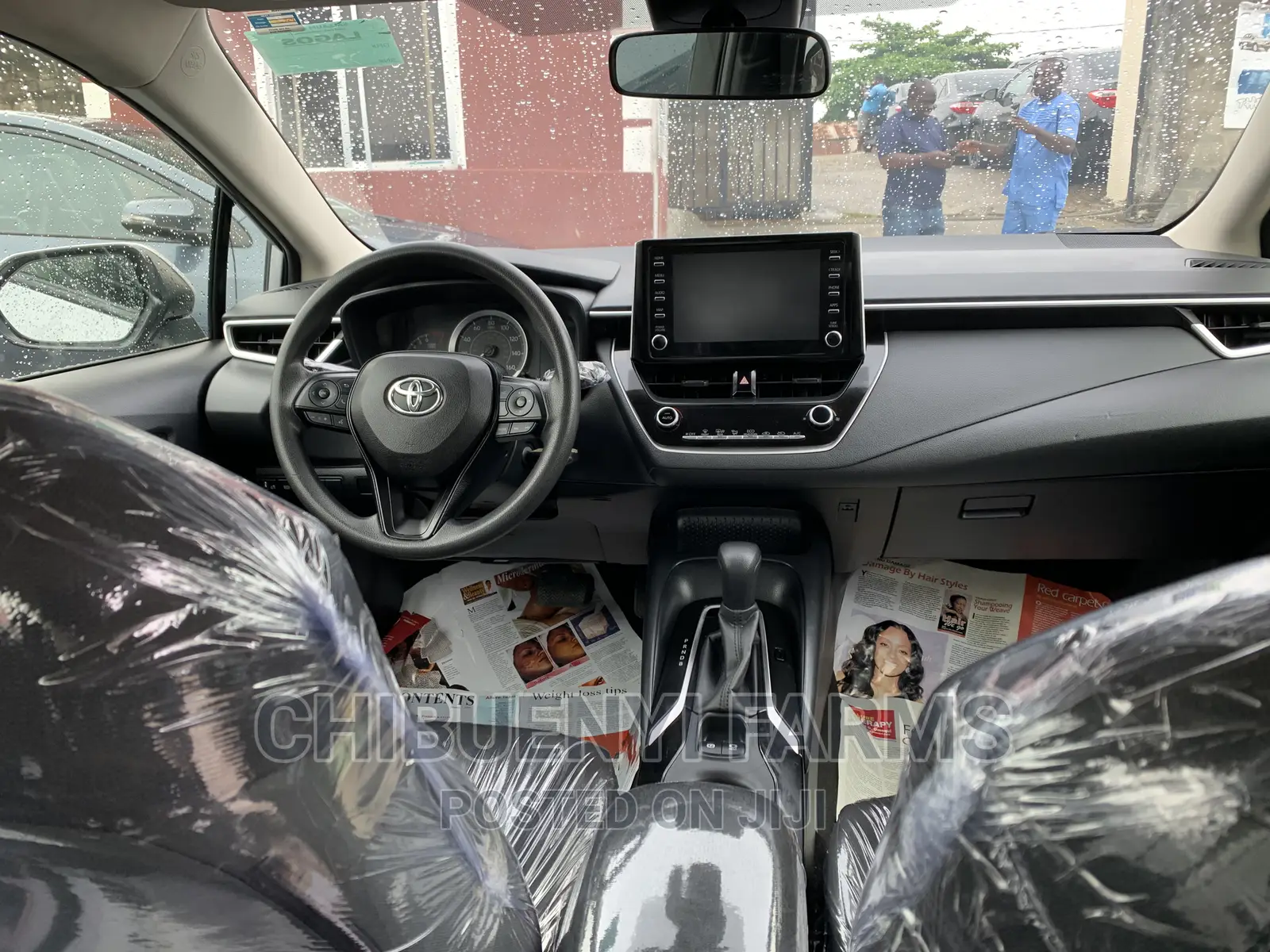 Toyota Corolla LE 2021 Silver