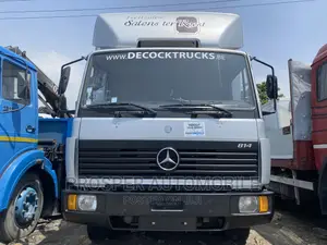 Mercedes-Benz 2016 Silver