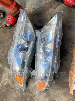 Camry 2010 Headlamp