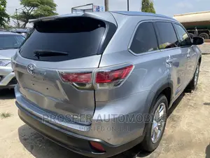 Toyota Highlander 2016 Silver