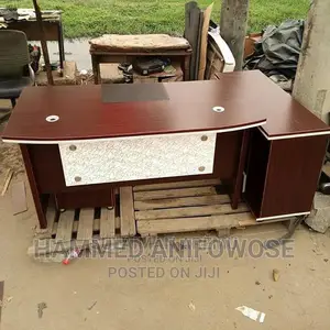 Executive Office Table Furnitures
