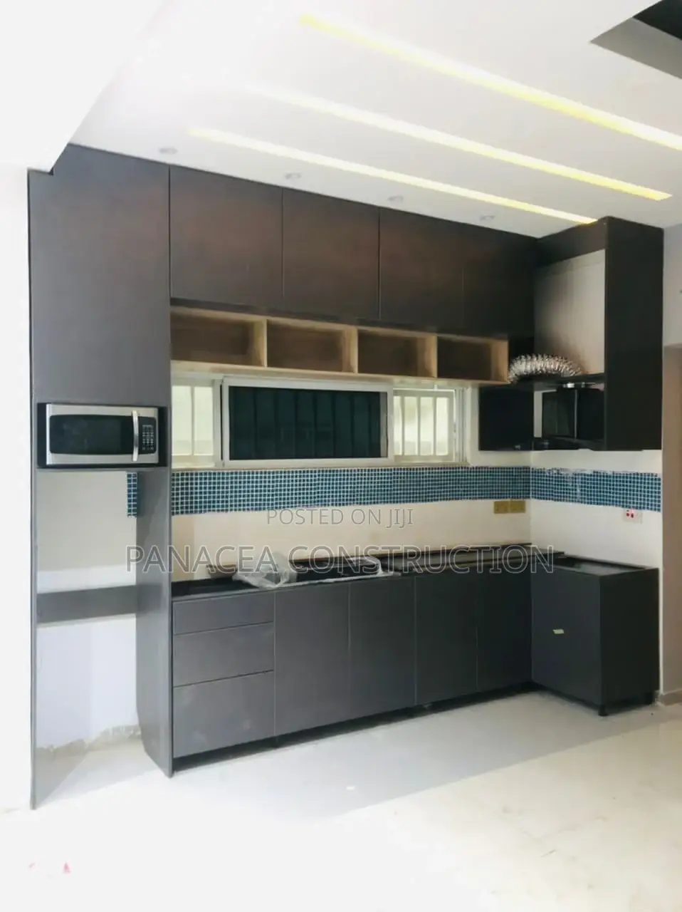 Furniture Carpenter Available